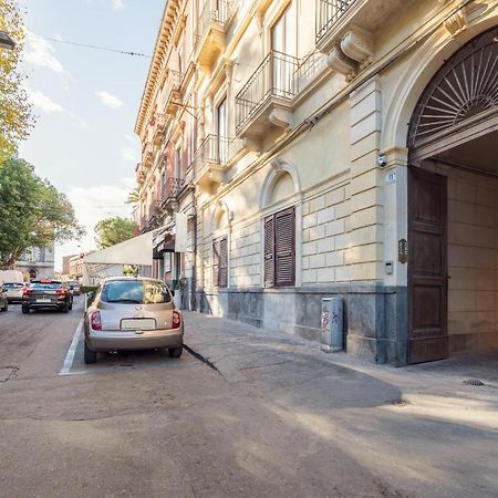 카타니아 Palazzobellini B&B 외부 사진